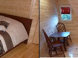 sypialnia w domku drewnianym 